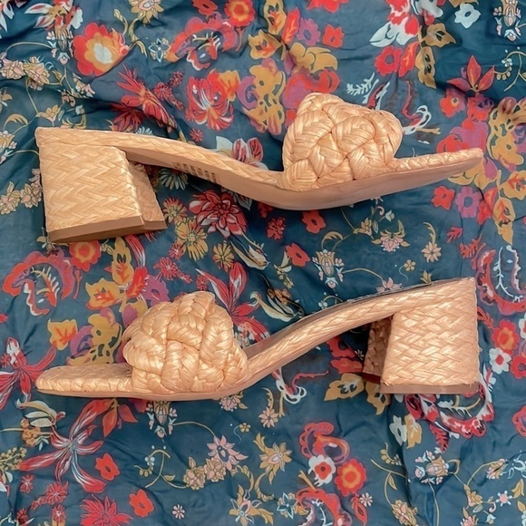 Brand New Steve Madden Braided Natural Straw Large Strap Slides Heeled Sandals - Picture 7 of 14
